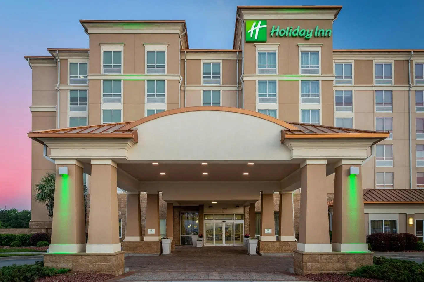 Holiday Inn Valdosta Conference Center by IHG EXTERIOR