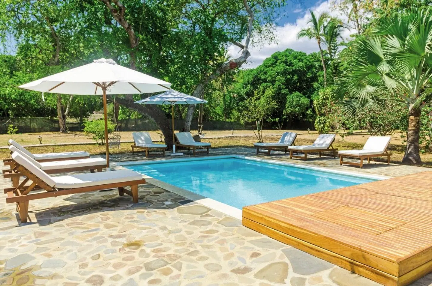 VOI Andilana Beach Resort OUTDOOR_POOL