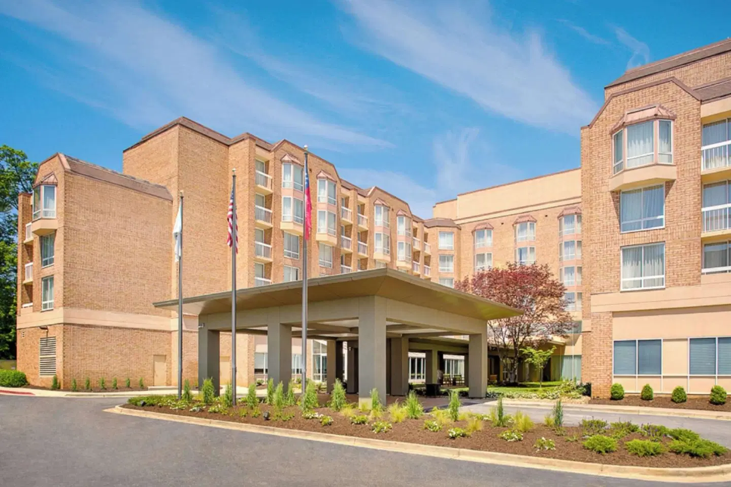 Wyndham Atlanta Perimeter EXTERIOR