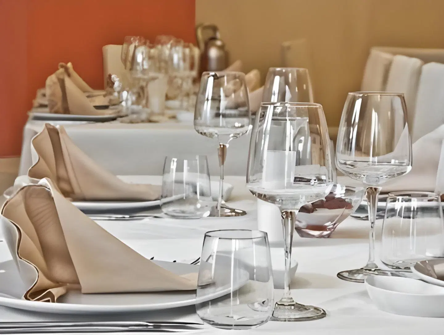 Albanuova Hotel Restaurant