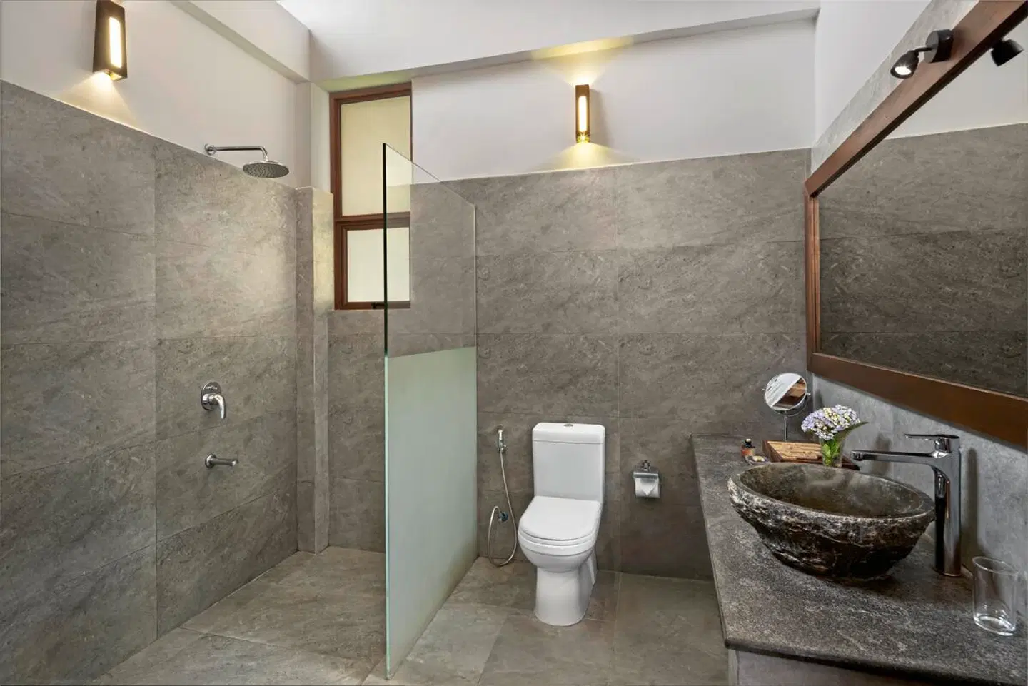 98 Acres Resort & Spa Badezimmer