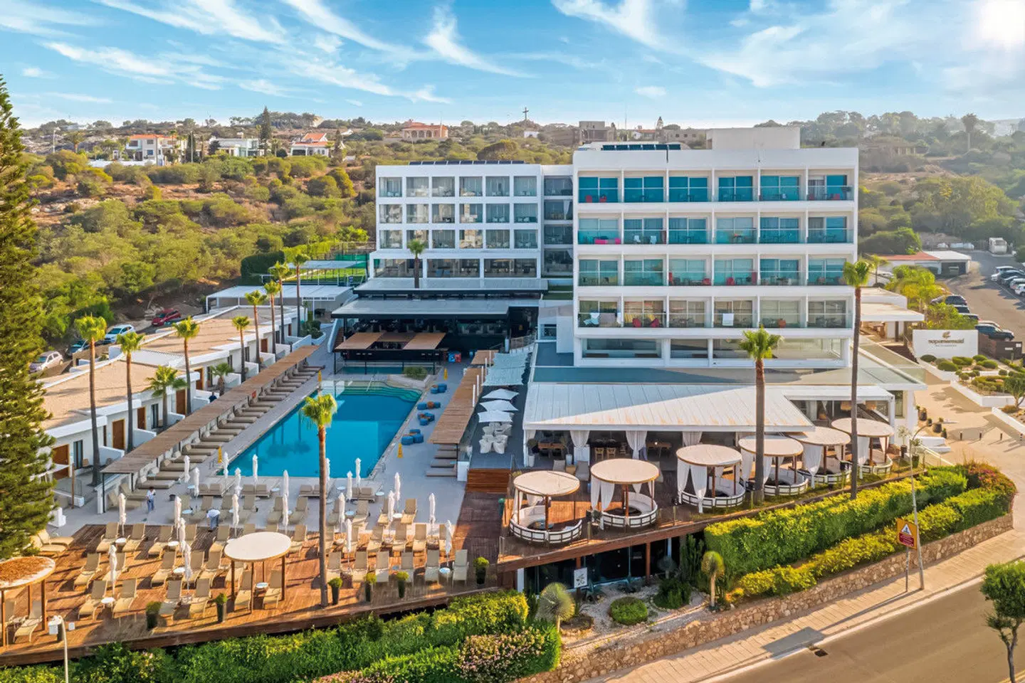 Napa Mermaid Hotel & Suites EXTERIOR