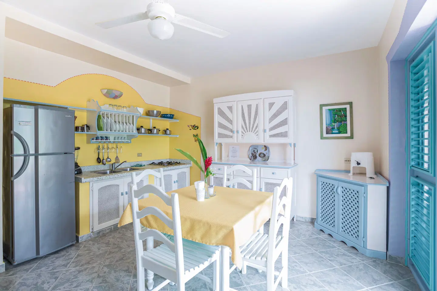 Playa Colibri Bar