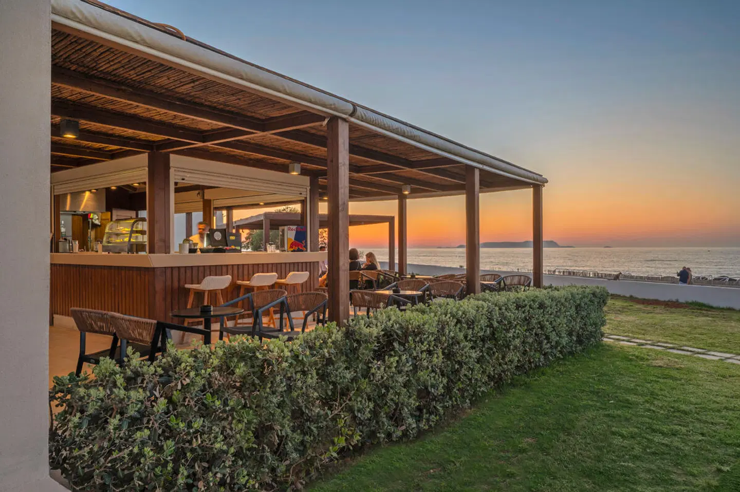 OYA Beach Resort Bar