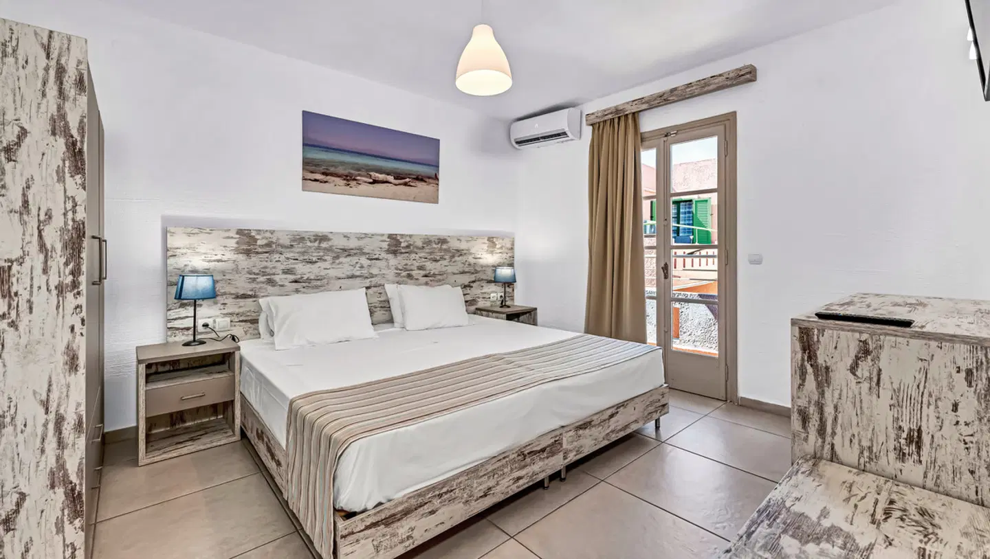 Hotel Erato ROOM_EXAMPLE