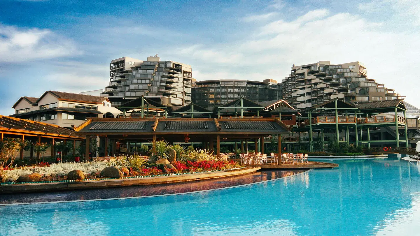 Limak Lara De Luxe Resort OUTDOOR_POOL