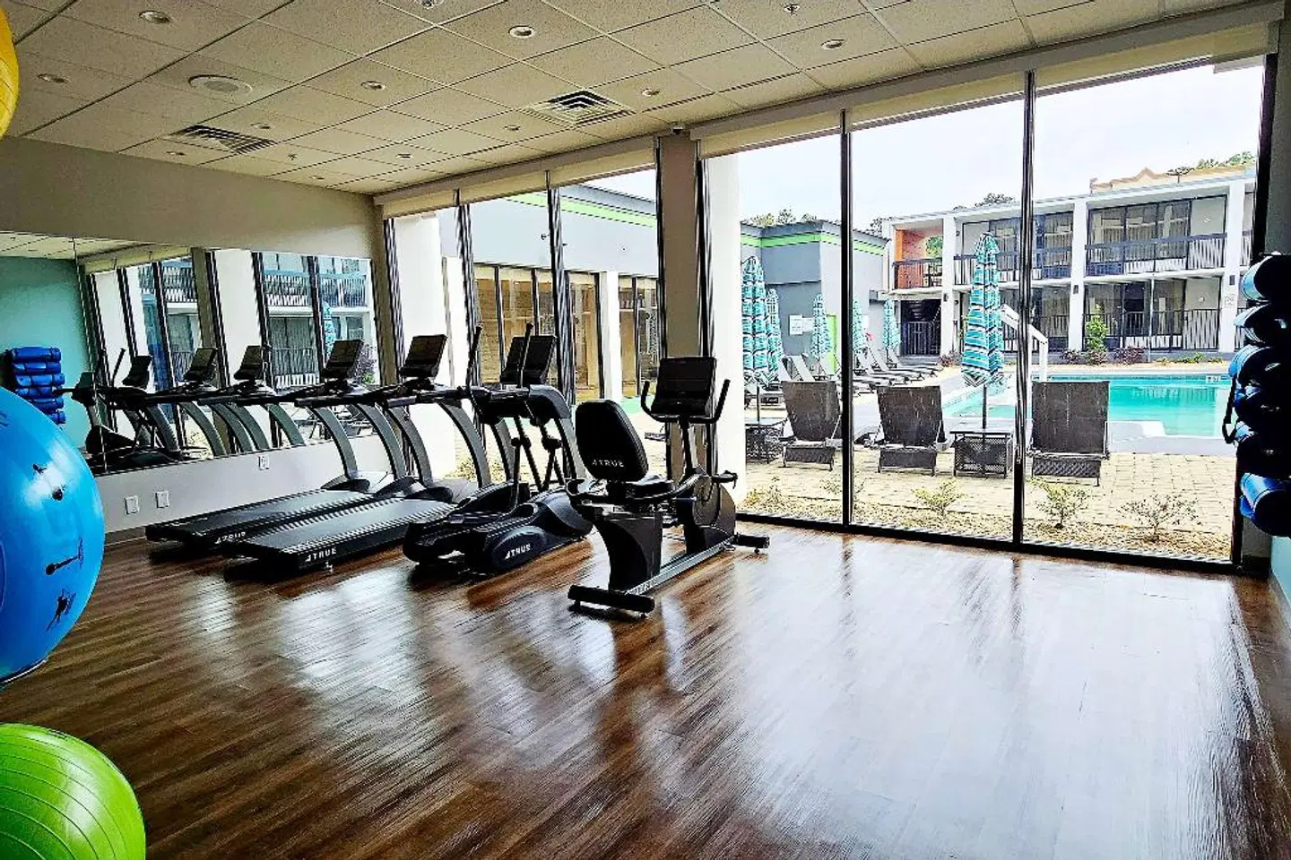 Howard Johnson by Wyndham Atlanta Airport/College Park SPORTS_AND_LEISURE