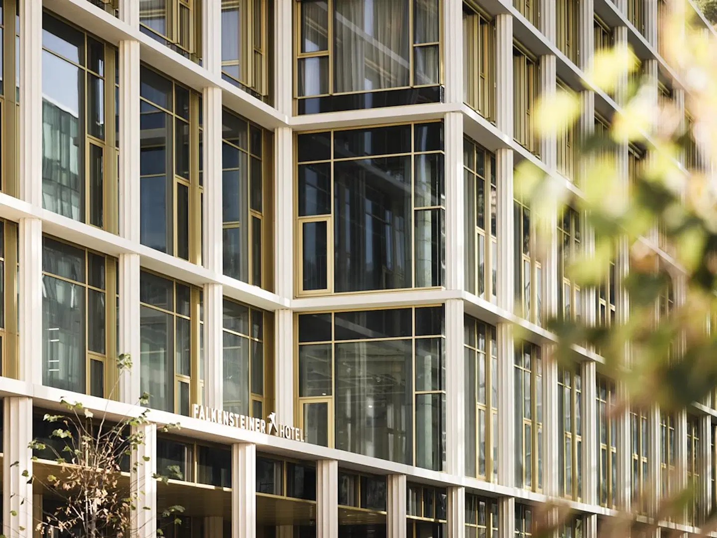 Falkensteiner Hotel Bozen Waltherpark EXTERIOR