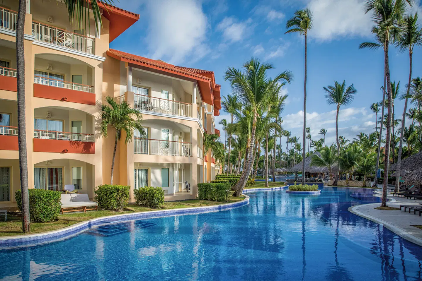 Majestic Elegance Punta Cana OUTDOOR_POOL