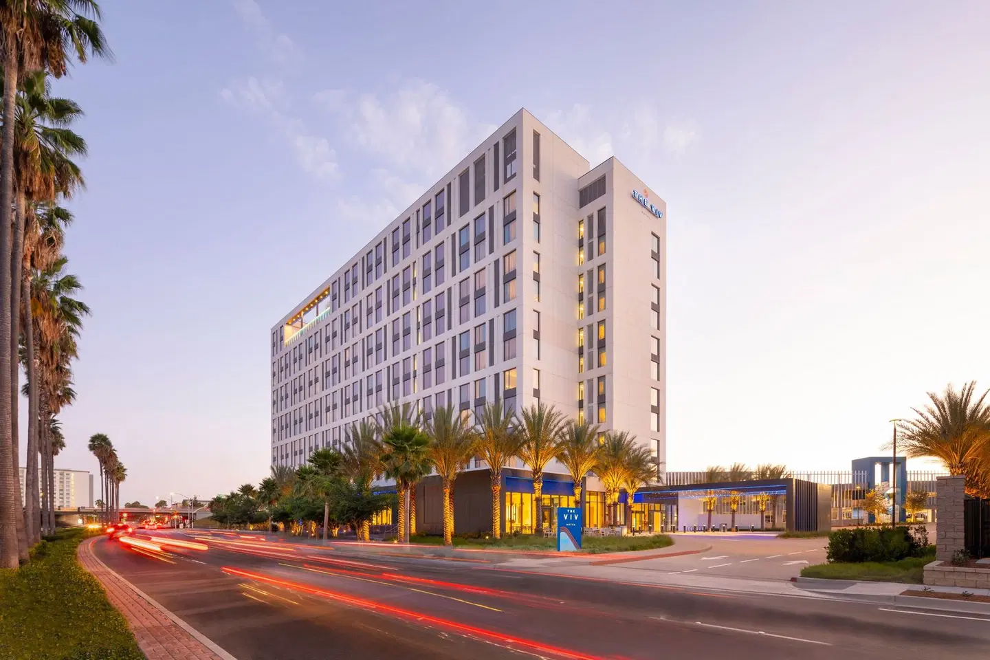 The Viv Hotel, Anaheim, A Tribute Portfolio Hotel EXTERIOR