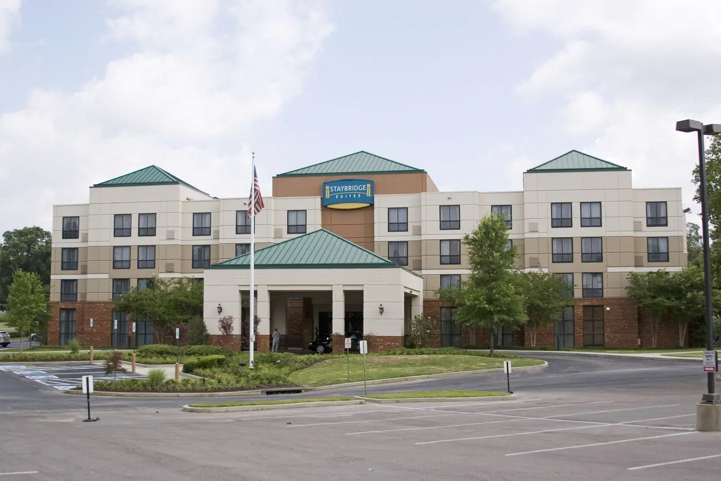 Staybridge Suites Memphis - Poplar Avenue East by IHG EXTERIOR