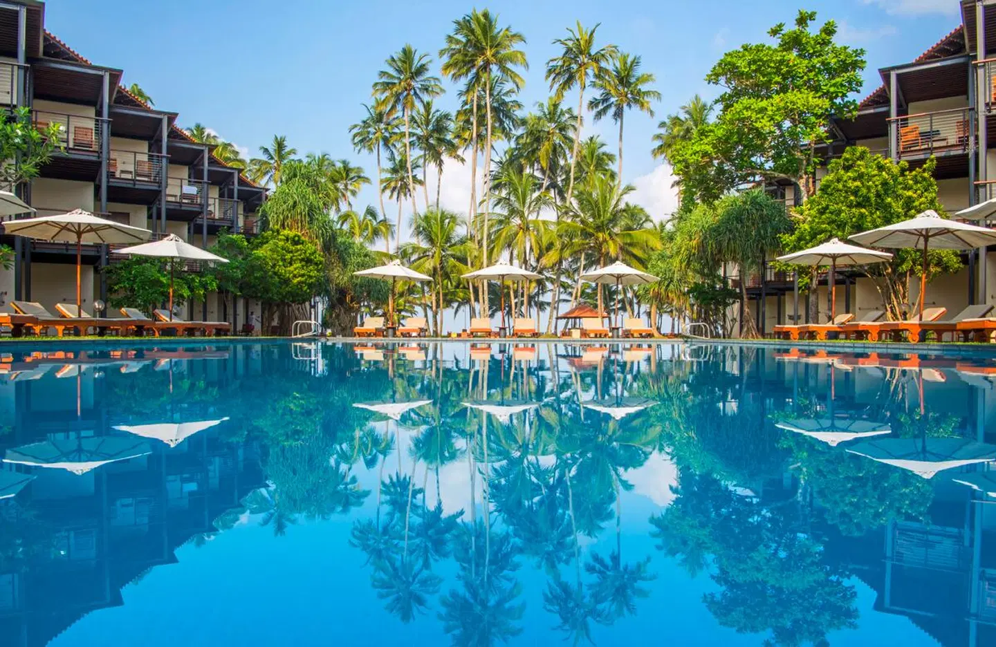 Mermaid Hotel & Club OUTDOOR_POOL