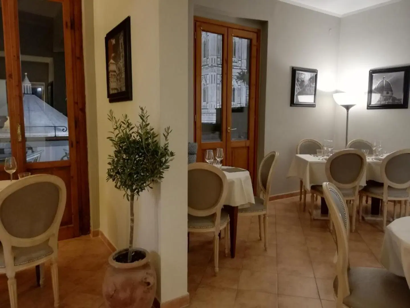 Medici ROOM_EXAMPLE