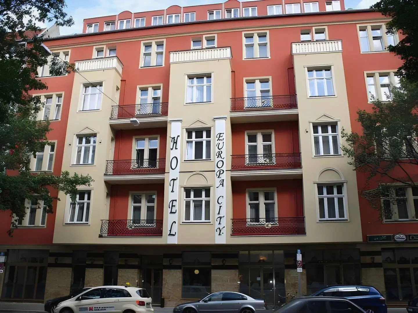 Europa City EXTERIOR