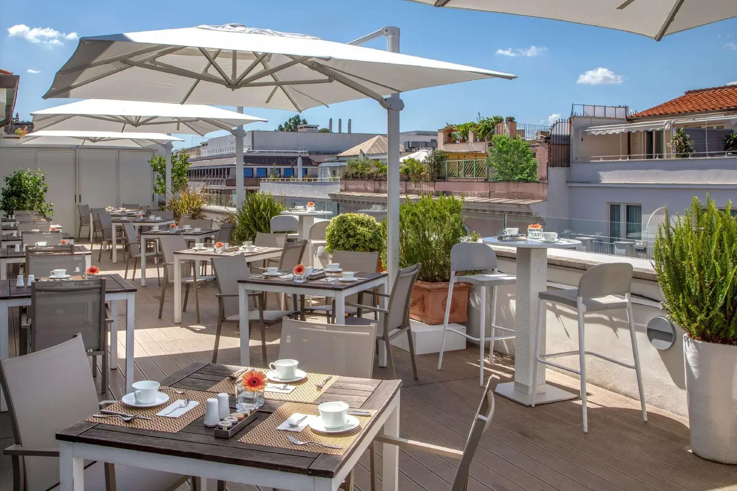 The Glam Hotel Restaurant