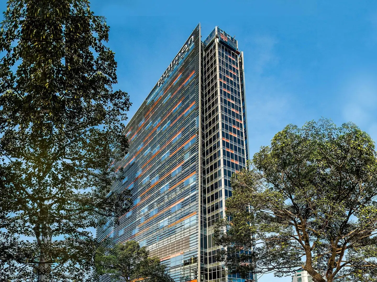 Pullman Saigon Centre EXTERIOR