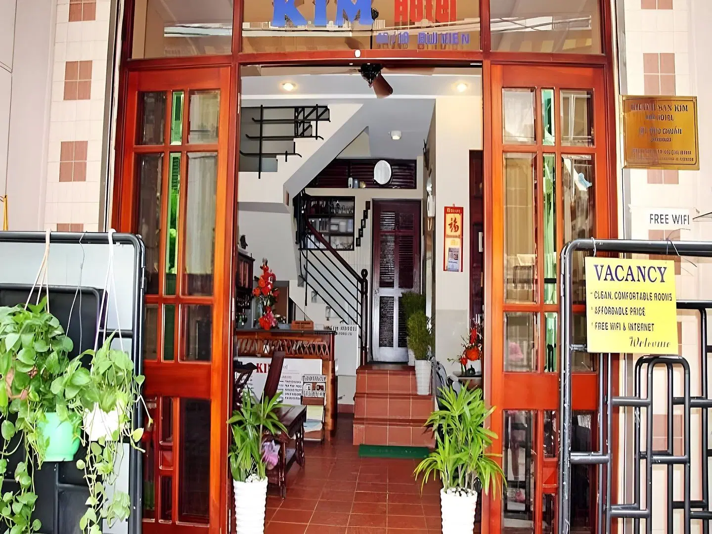 Kim Hotel EXTERIOR