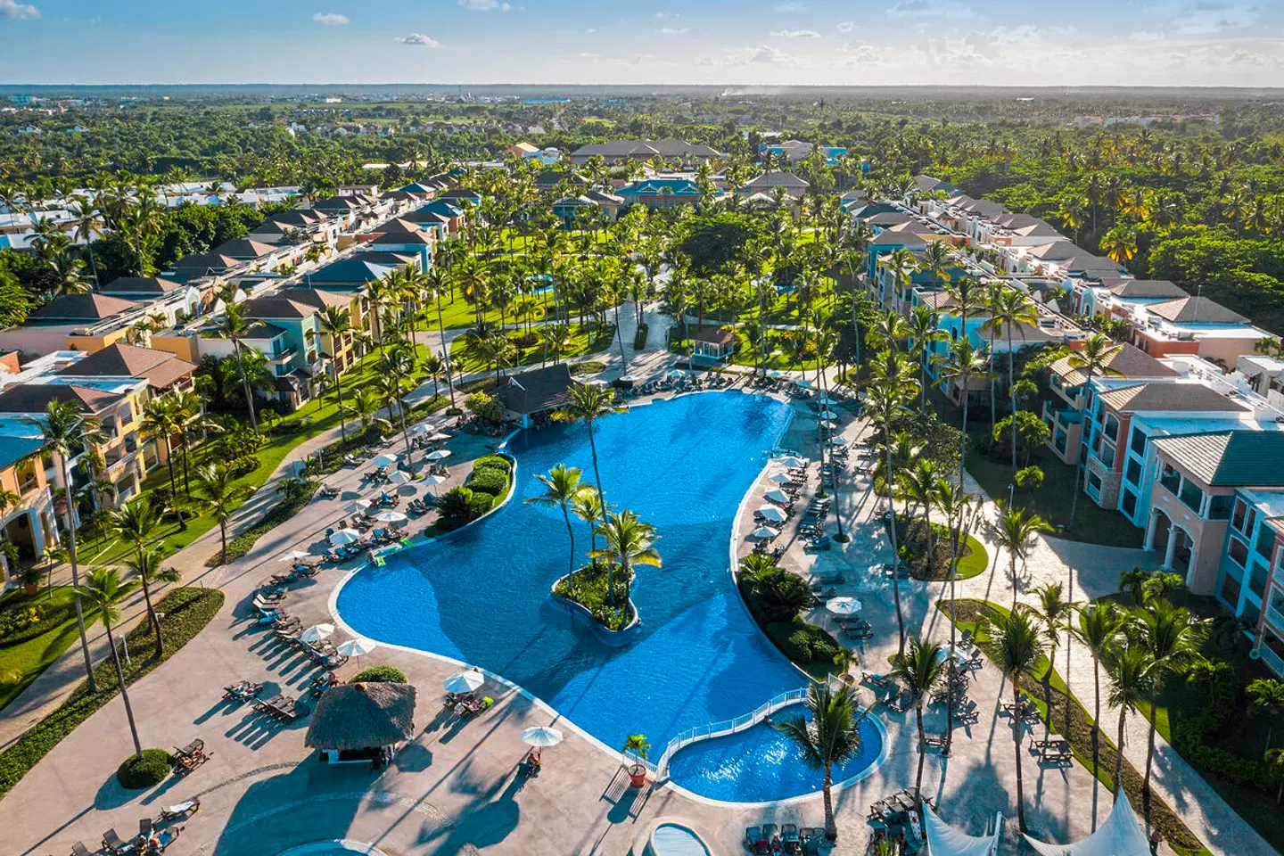 Ocean Blue & Sand OUTDOOR_POOL