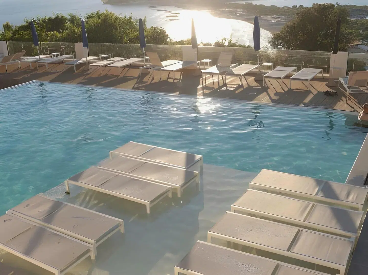 Cala Moresca OUTDOOR_POOL