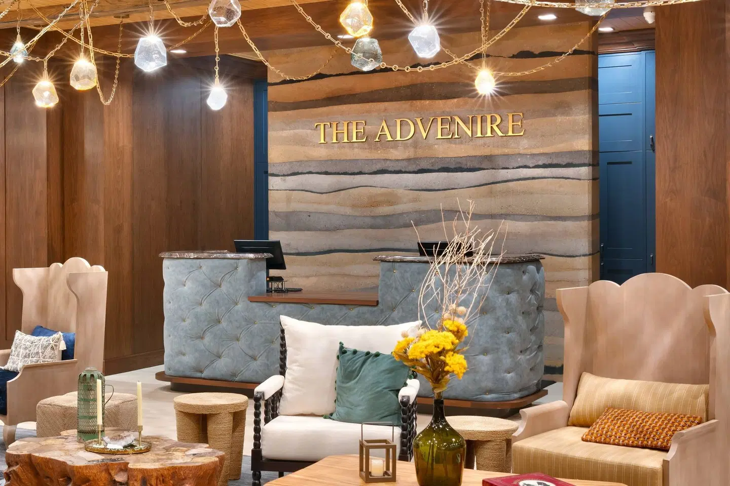 The Advenire, Autograph Collection Bar