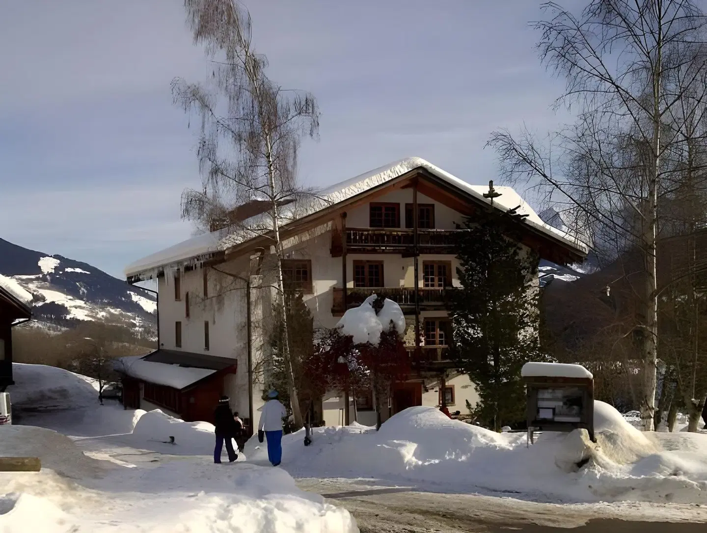 Hotel Ucliva EXTERIOR