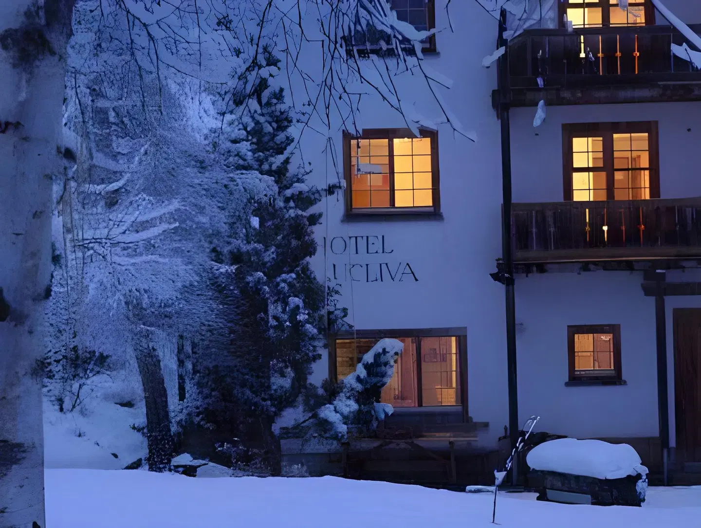 Hotel Ucliva EXTERIOR