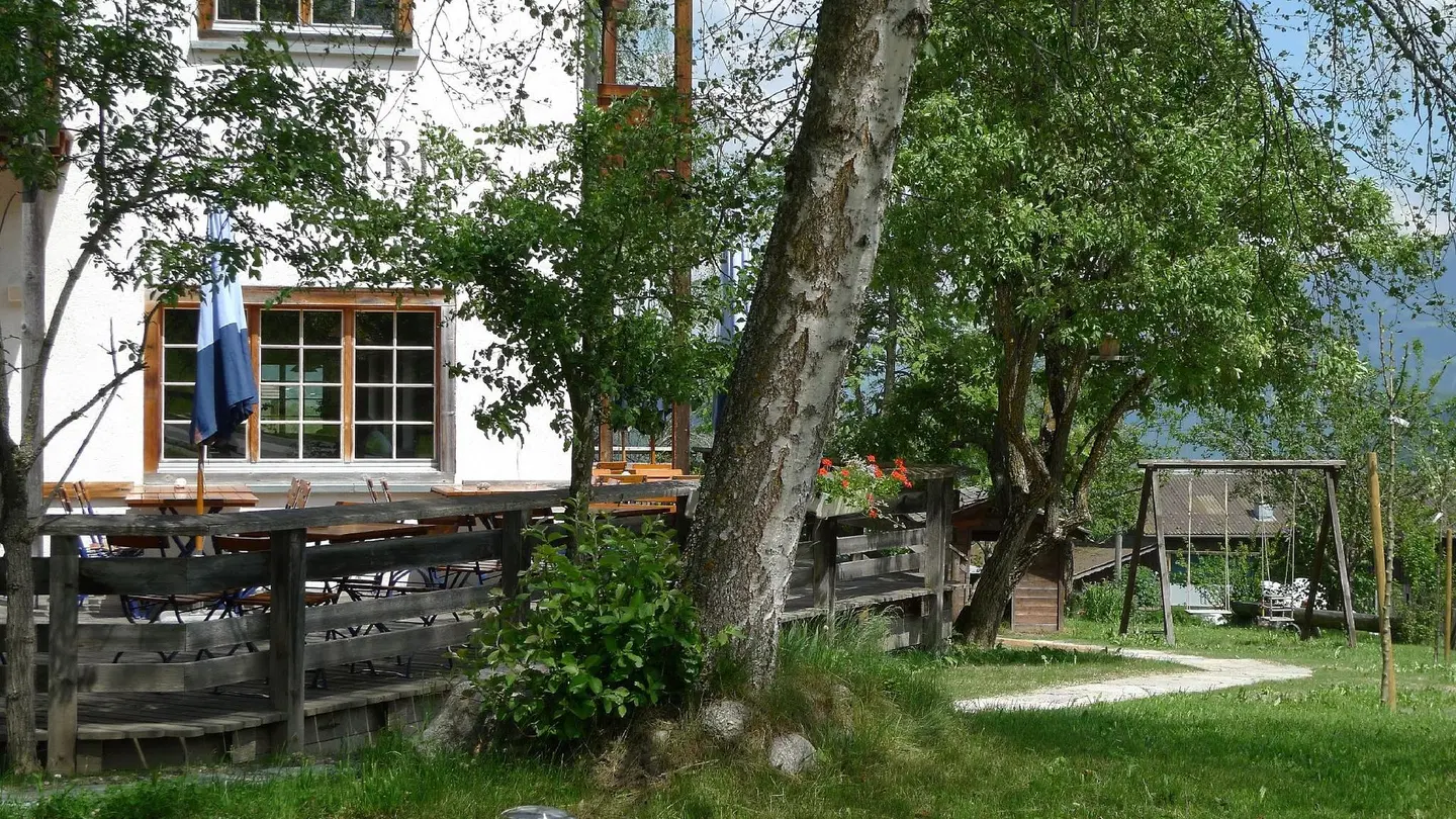 Hotel Ucliva EXTERIOR