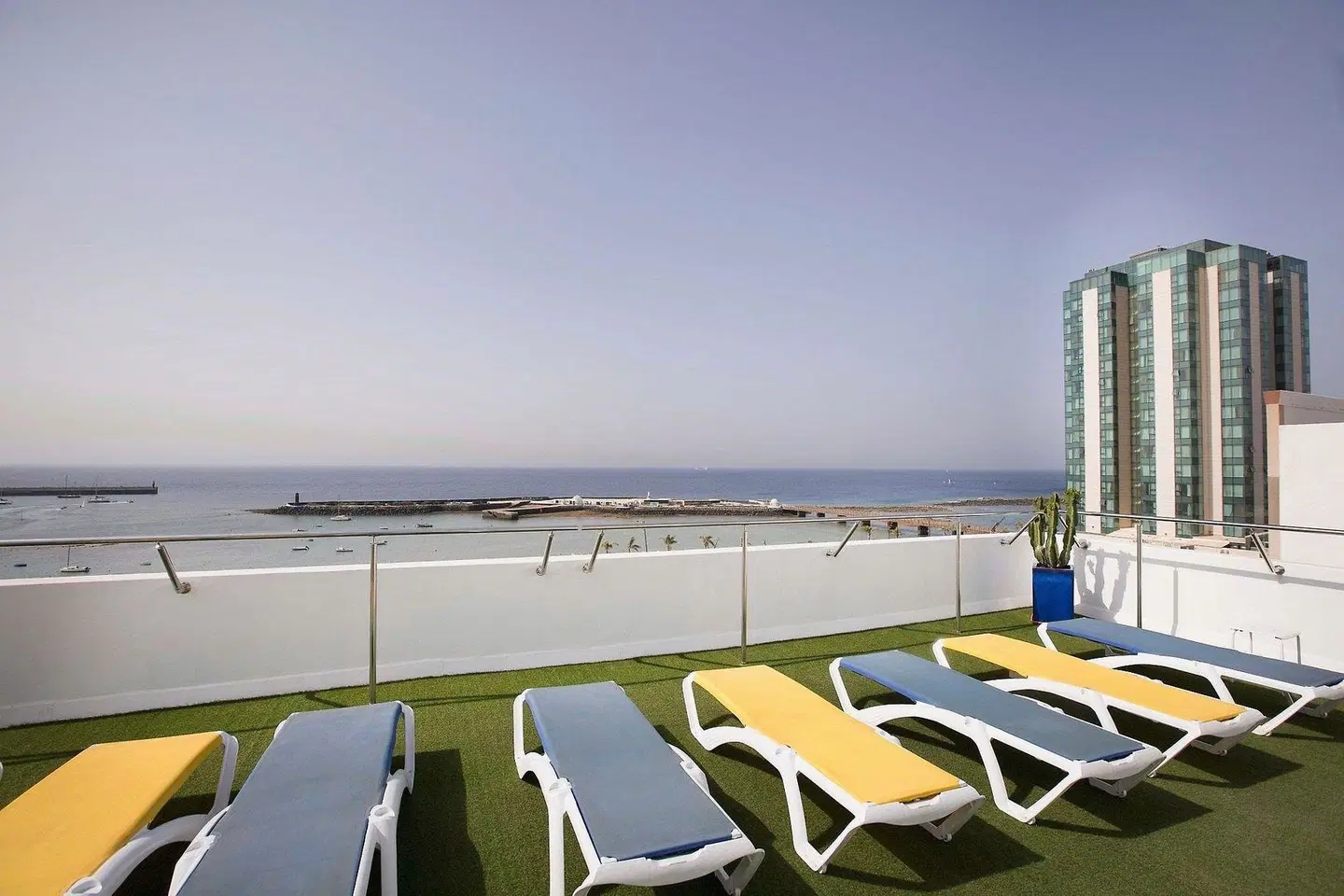 Apartamentos Islamar Arrecife Terrasse