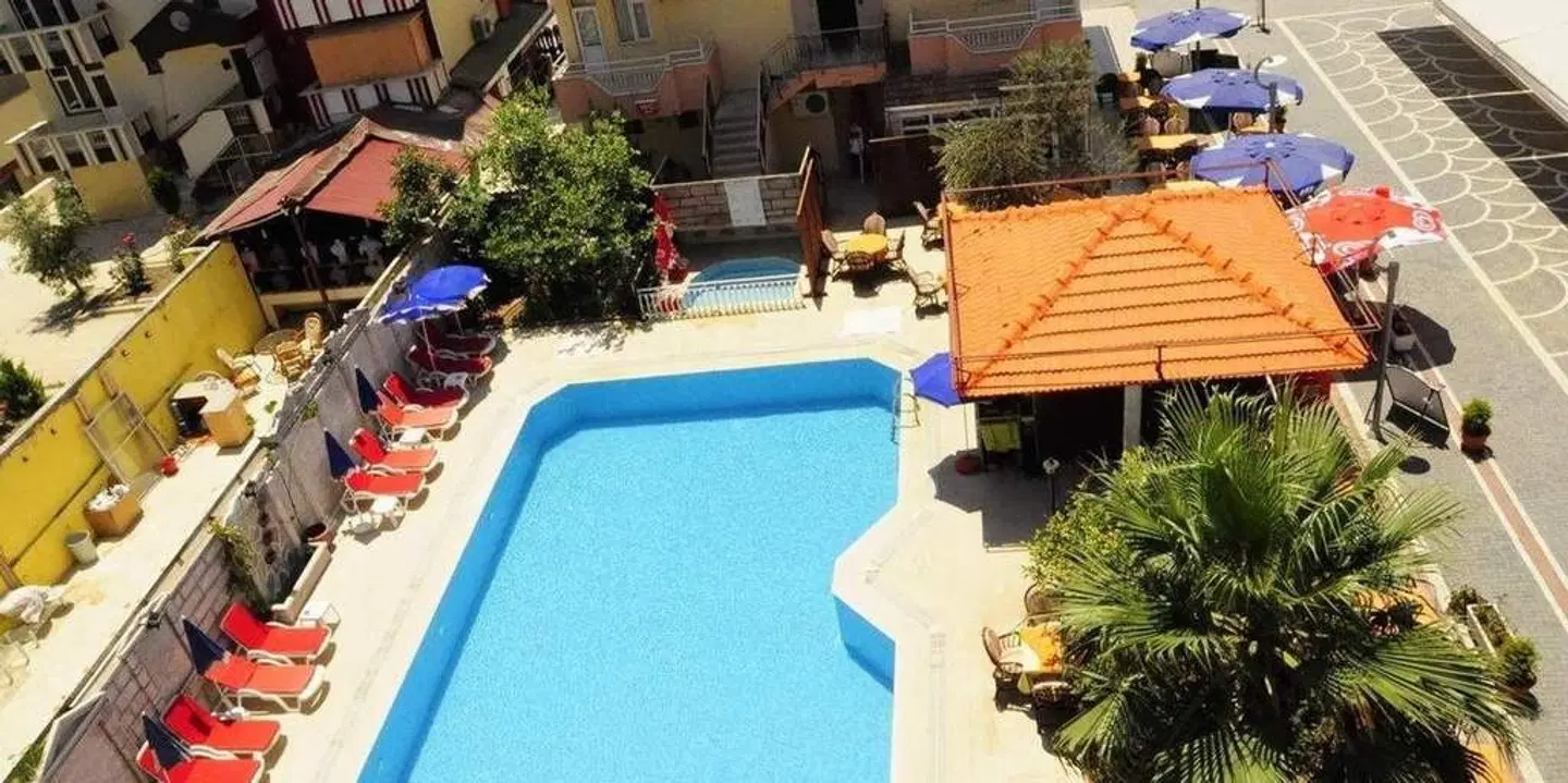 Orient Apart Otel OUTDOOR_POOL