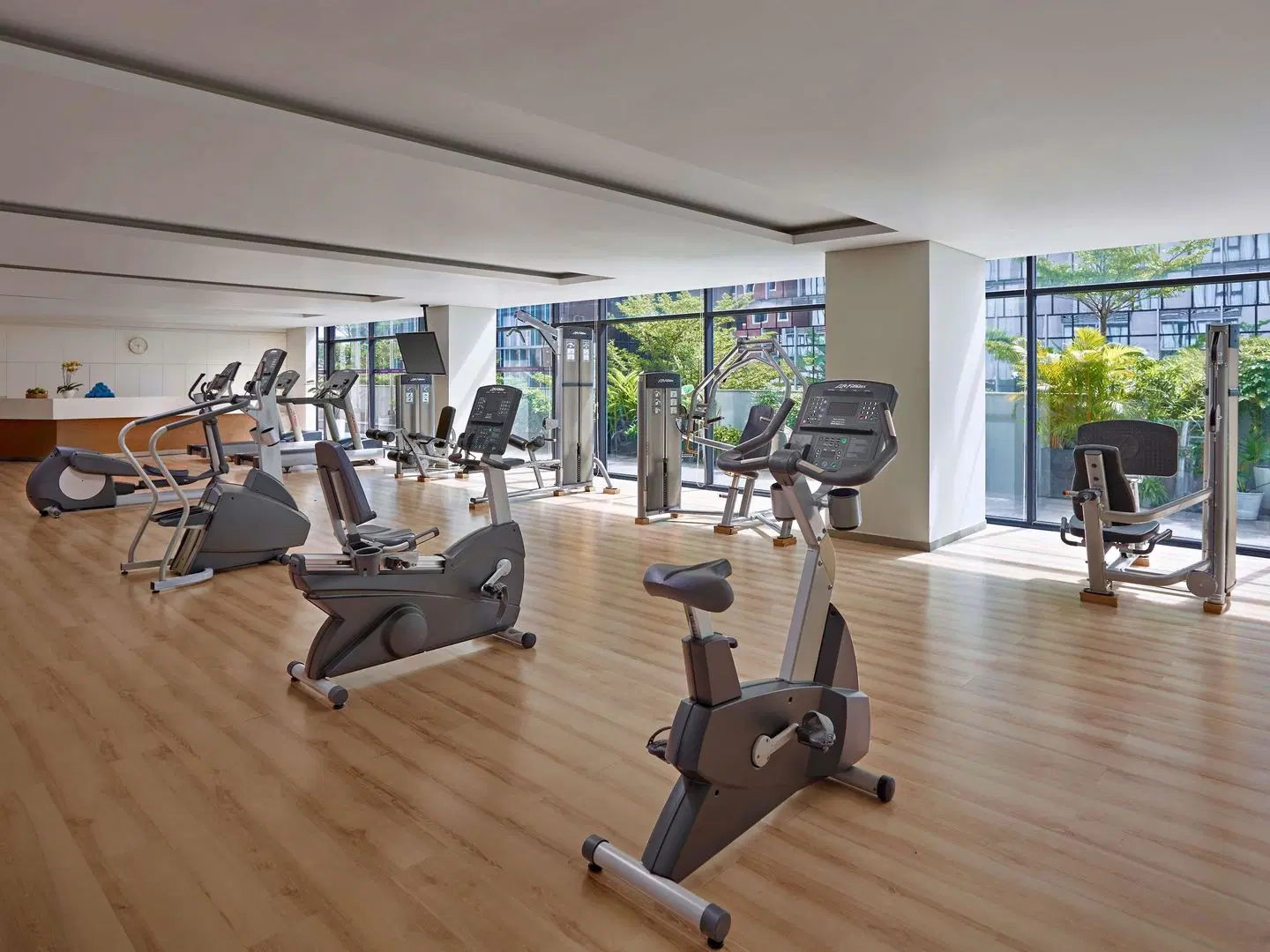 Novotel Living Saigon South SPORTS_AND_LEISURE