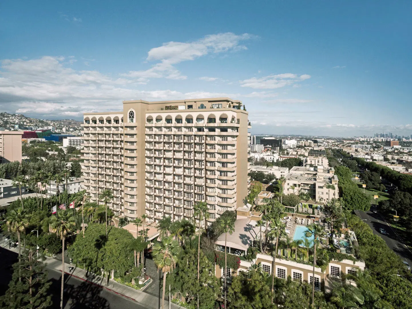 Four Seasons Hotel Los Angeles at Beverly Hills EXTERIOR