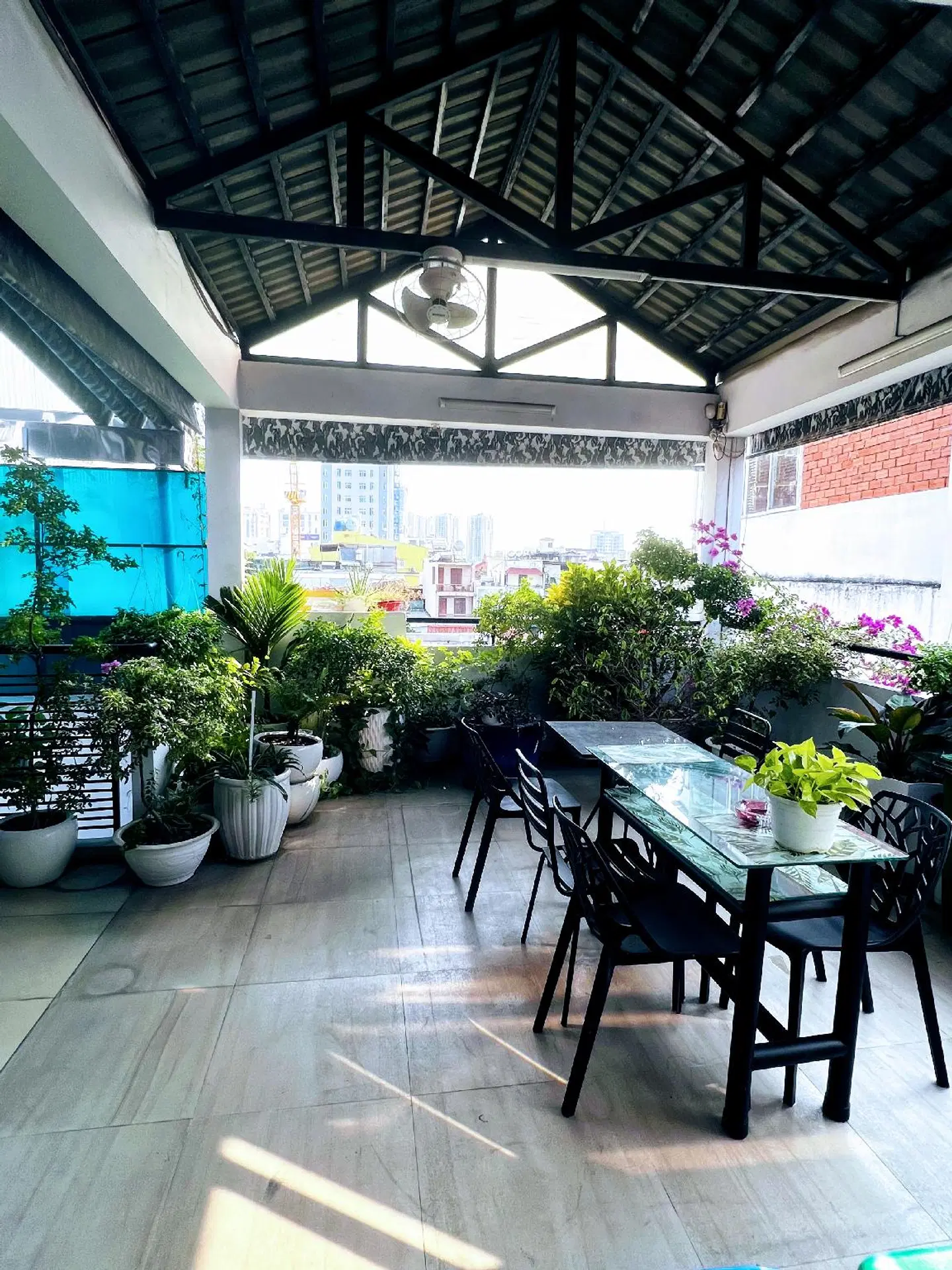 HT Apartment Restaurant