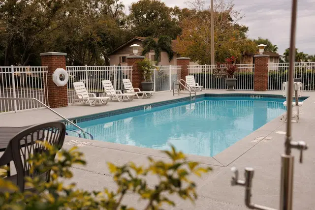Holiday Inn Winter Haven by IHG OUTDOOR_POOL