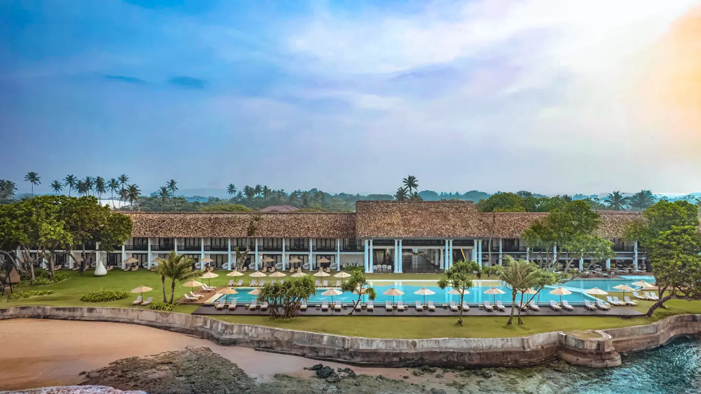 The Fortress Resort & Spa EXTERIOR