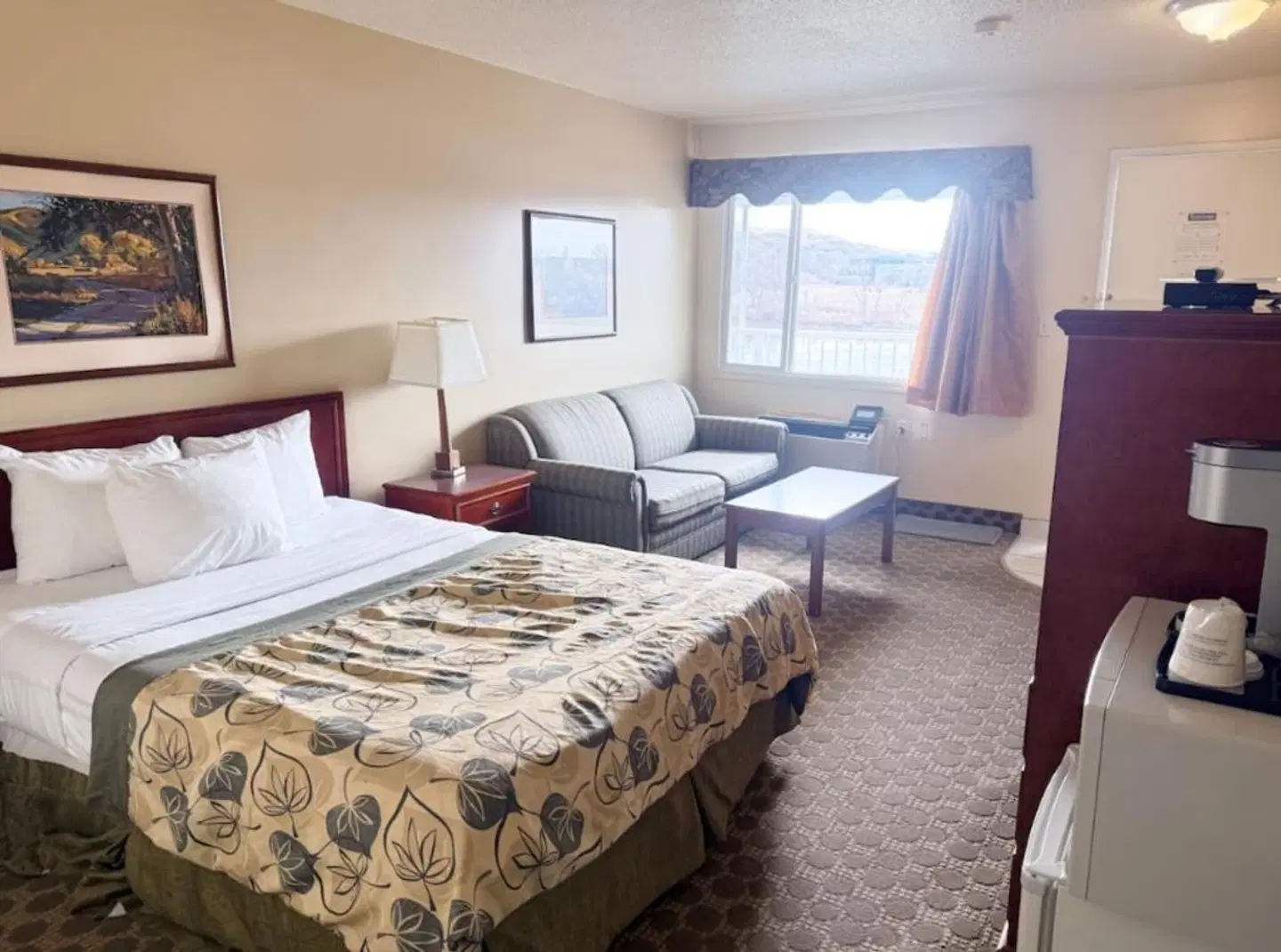 Travelodge Drumheller ROOM_EXAMPLE