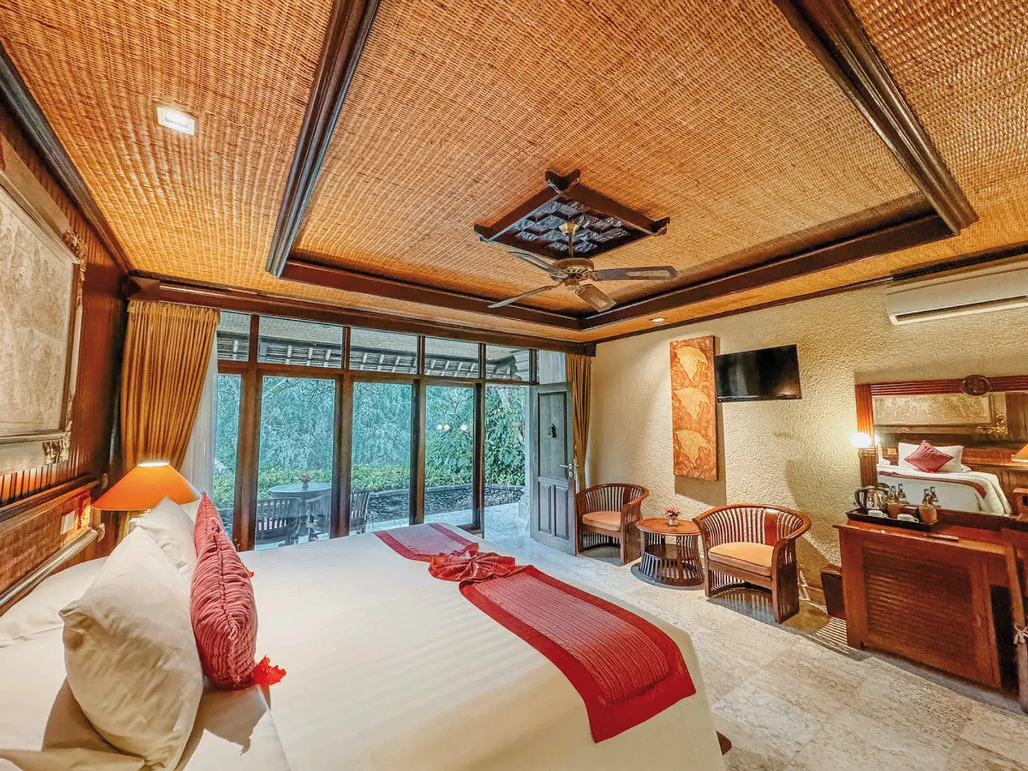 Tjampuhan Hotel & Spa ROOM_EXAMPLE