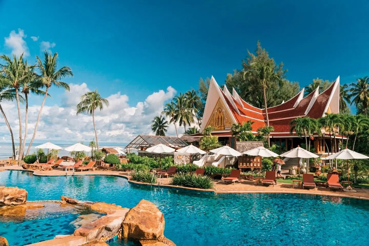 Santhiya Koh Chang Resort OUTDOOR_POOL