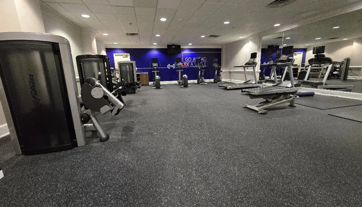 Holiday Inn Express Nashville Downtown - Broadway by IHG SPORTS_AND_LEISURE