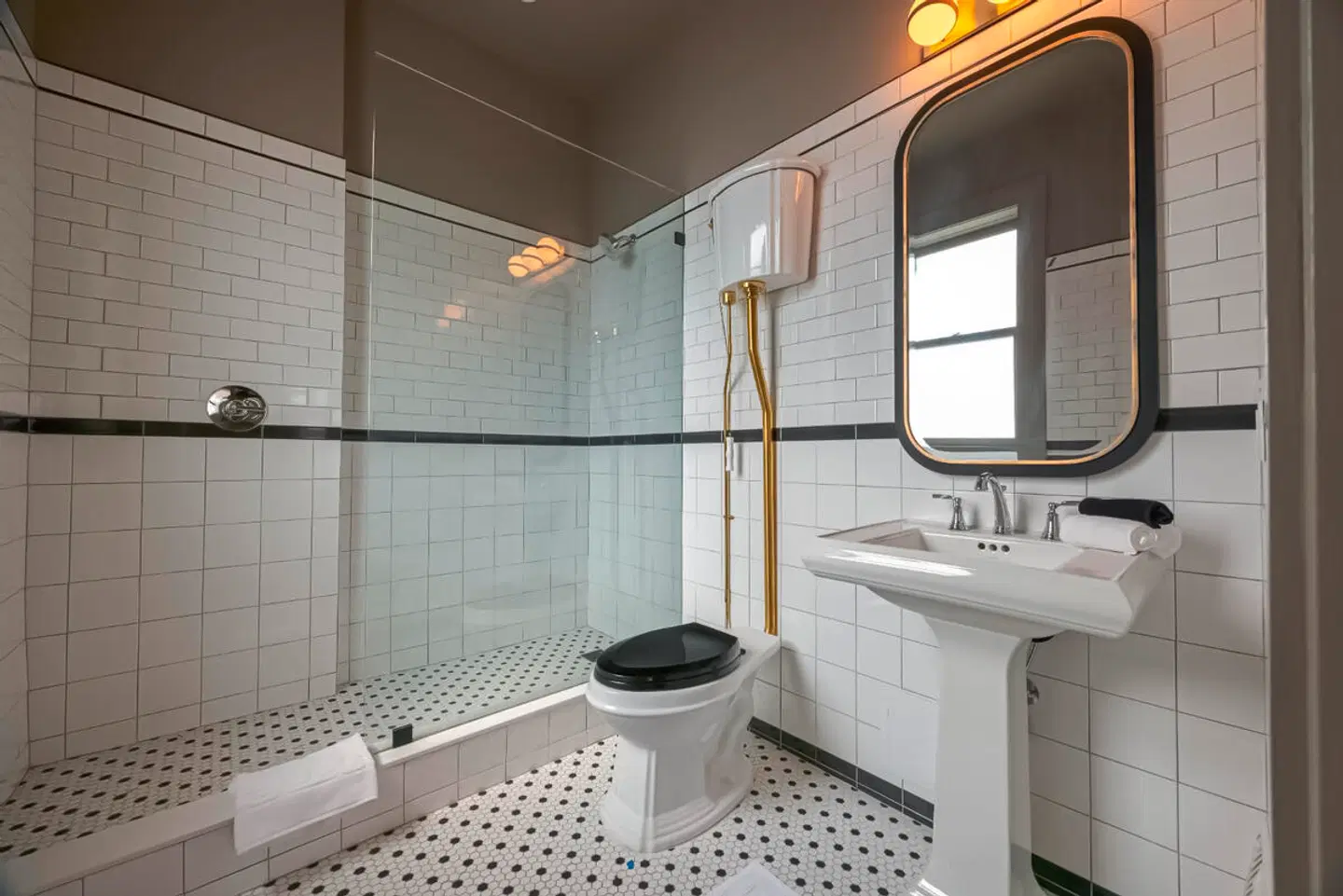 Hotel Pontotoc Badezimmer