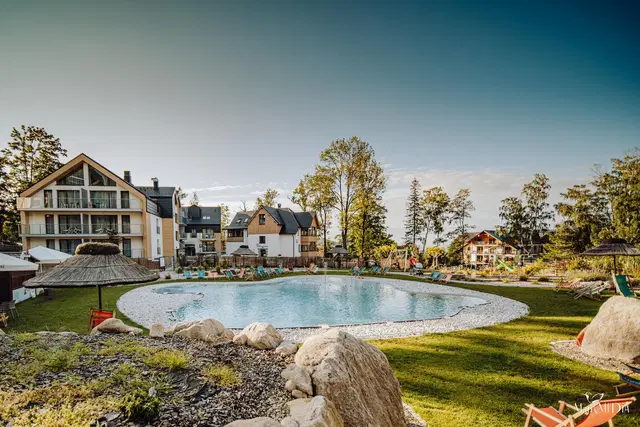Green Mountain Hotel & Apartments OUTDOOR_POOL