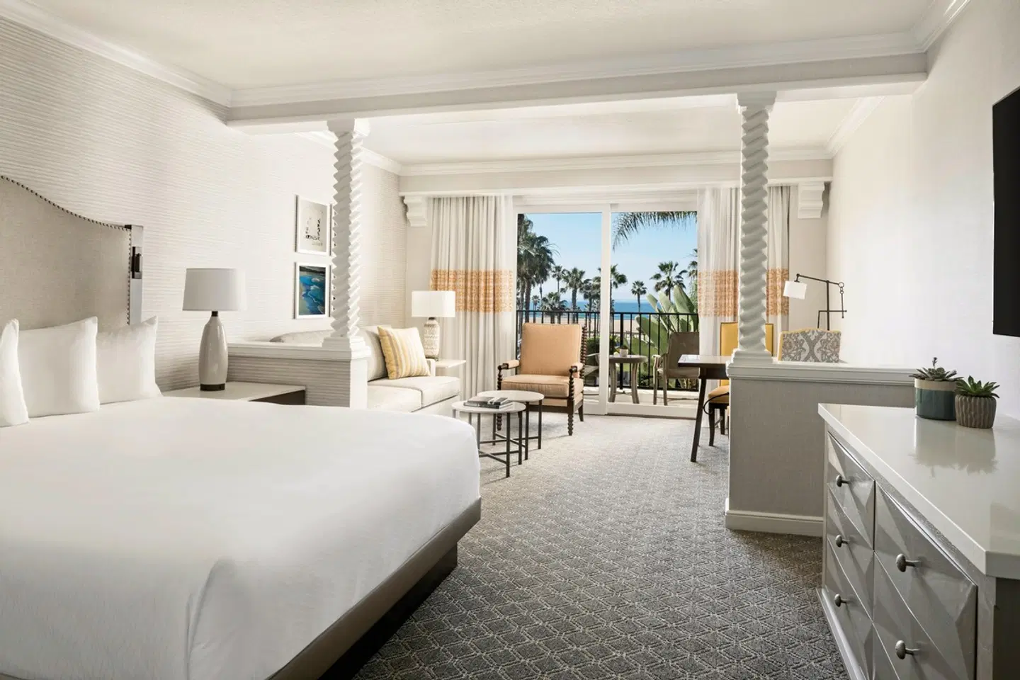 Hyatt Regency Huntington Beach Resort and Spa ROOM_EXAMPLE
