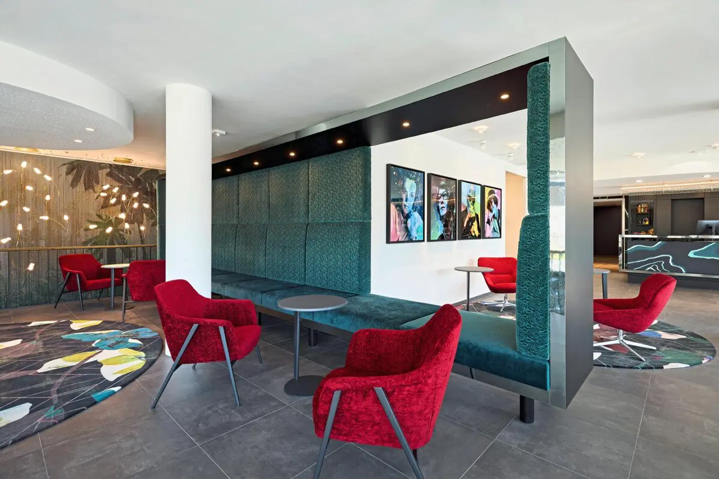 Essential by Dorint Düsseldorf Deiker Höfe LOUNGE_LOBBY