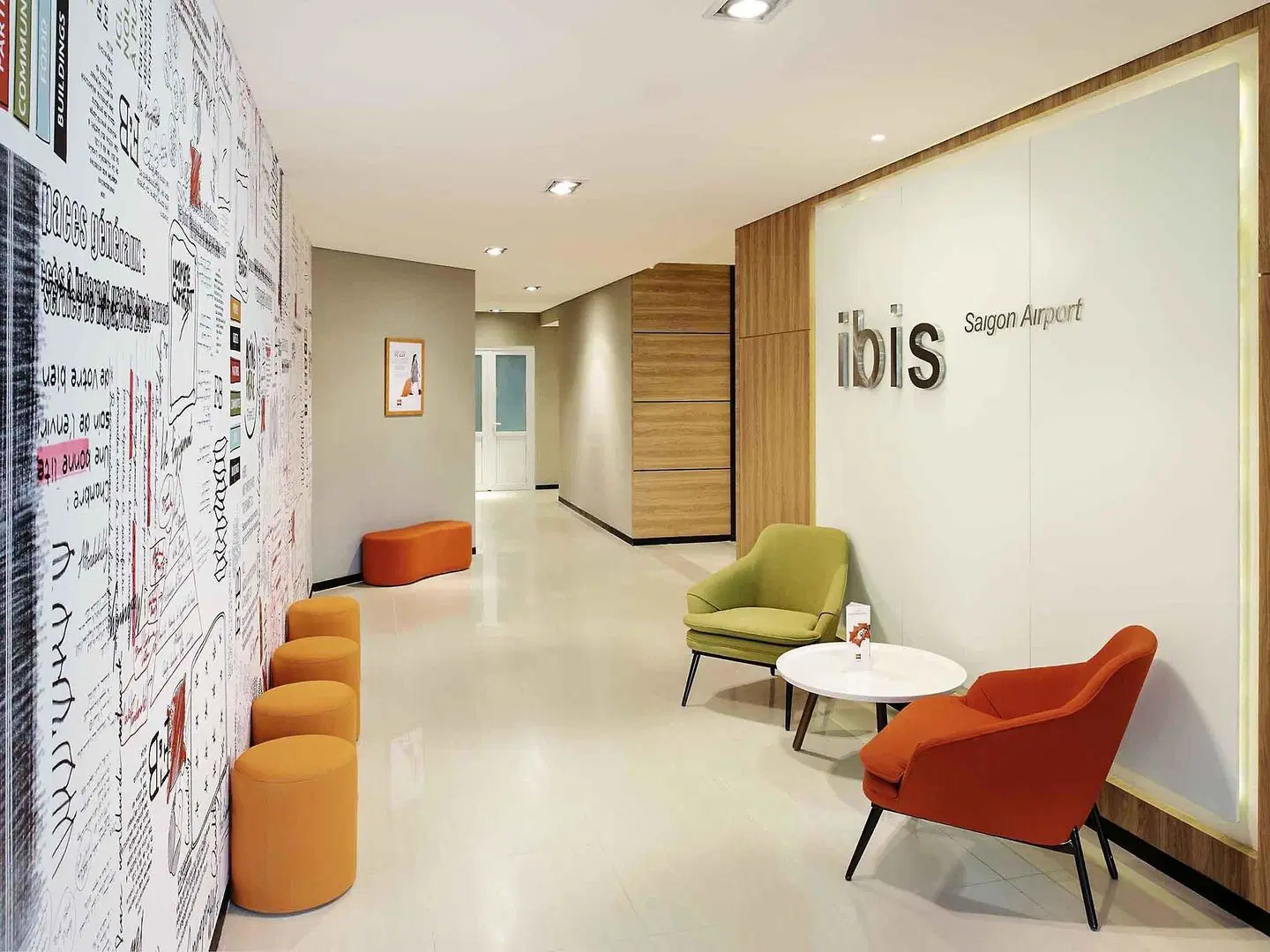 ibis Saigon Airport Hotel LOUNGE_LOBBY