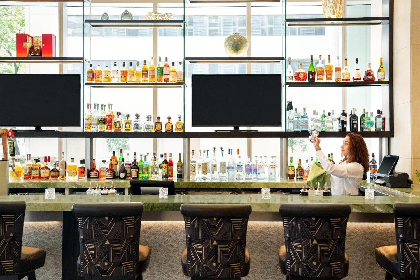 InterContinental Houston Medical Center by IHG Bar