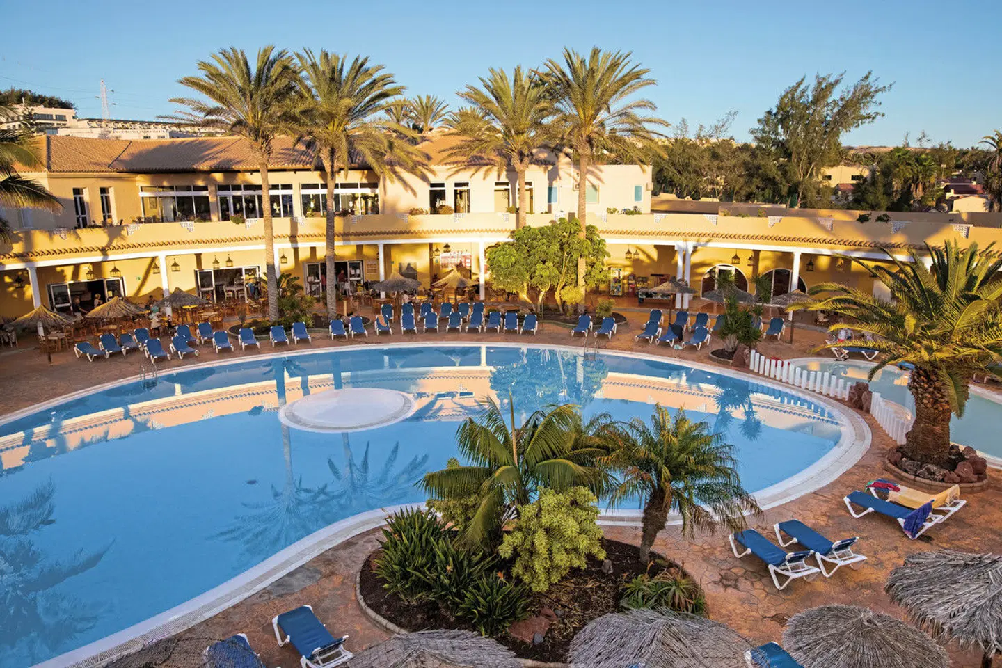 Royal Suite OUTDOOR_POOL