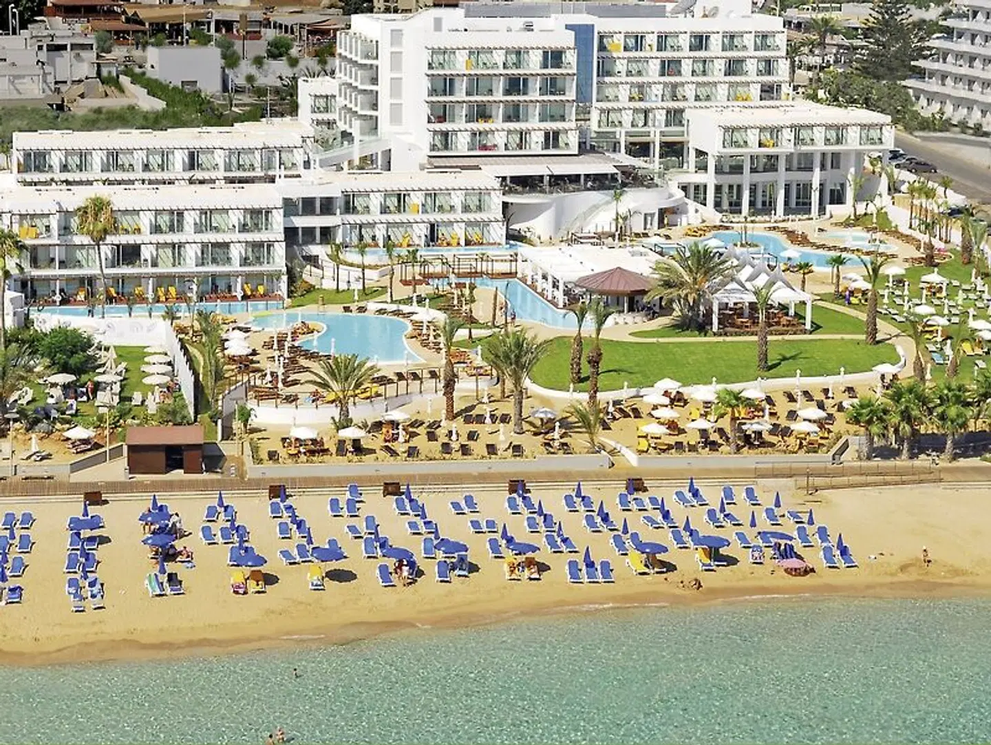 Sunrise Pearl Hotel & Spa EXTERIOR