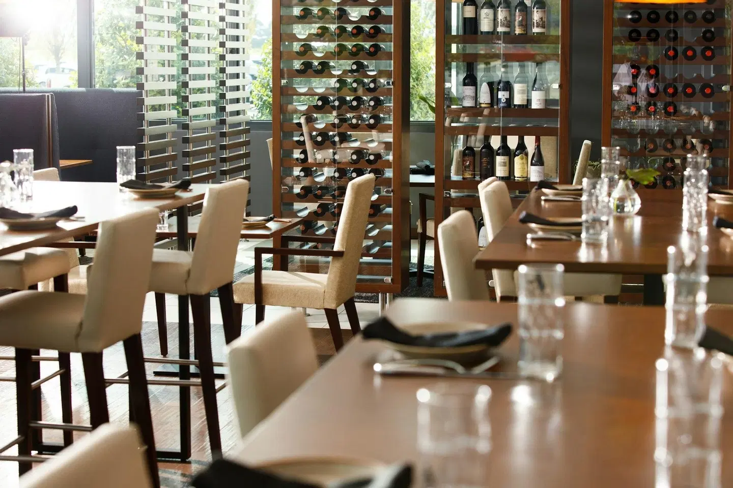 Kimpton Overland Hotel by IHG Bar