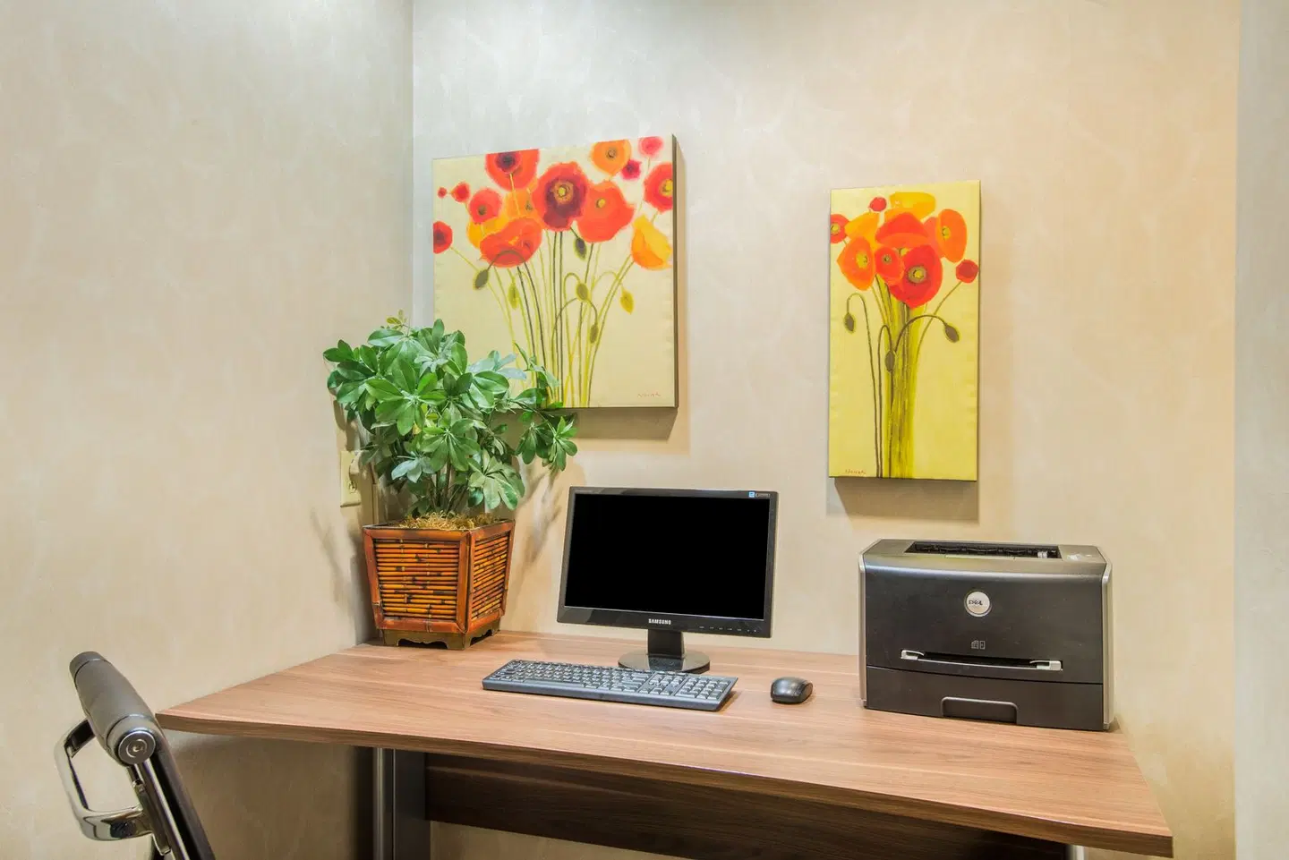 Holiday Inn Express Brattleboro ROOM_EXAMPLE