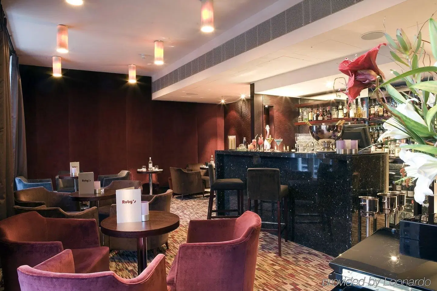 The Park City Grand Plaza Kensington Bar