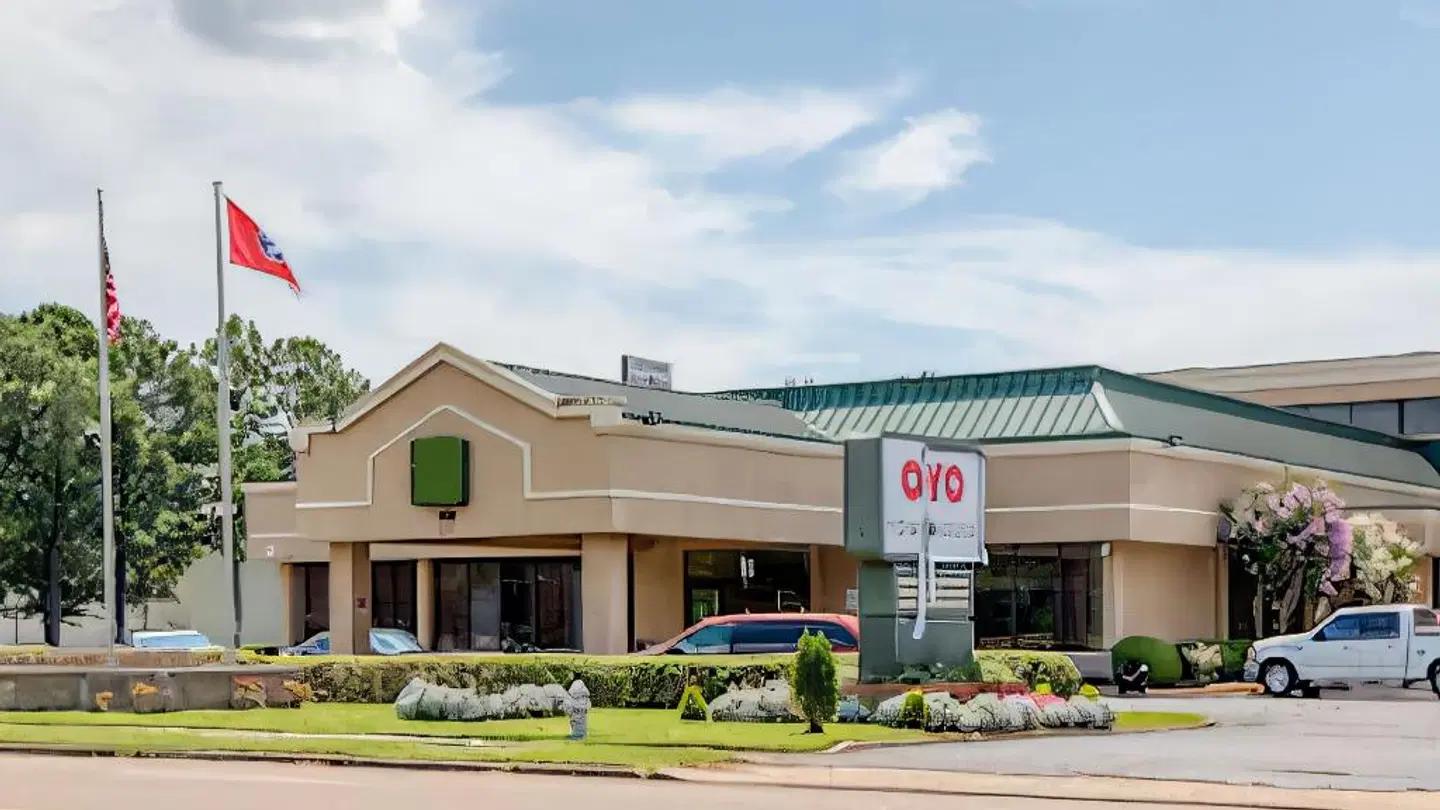 OYO Hotel Memphis TN I-40 EXTERIOR